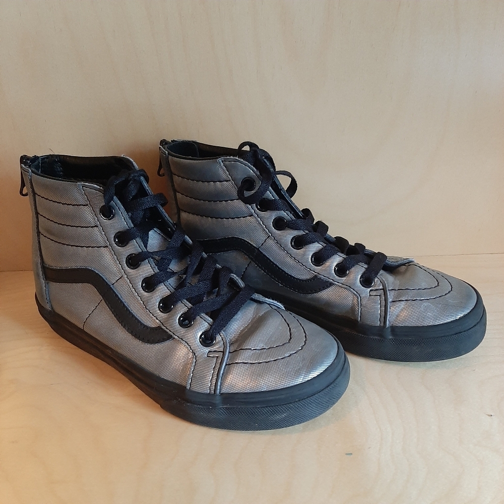 Vans Kids Sneakers - Silver and Black